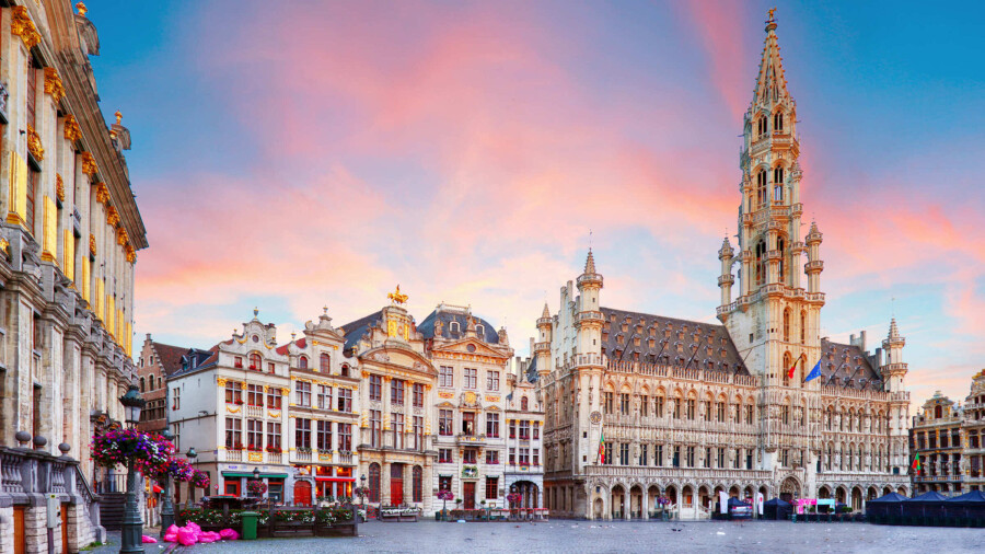 Thinking about roadtripping between Berlin and Brussels? This 7-night road trip is the perfect mix of cities, charming medieval towns, and gorgeous countryside.